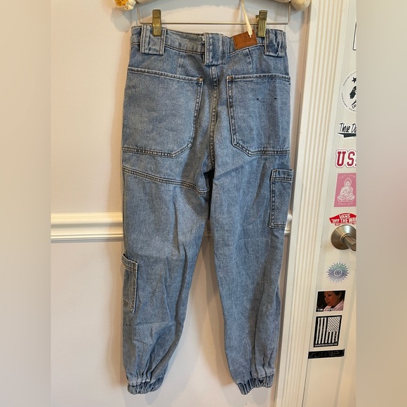 BDG jogger style medium wash - Picture 4 of 7